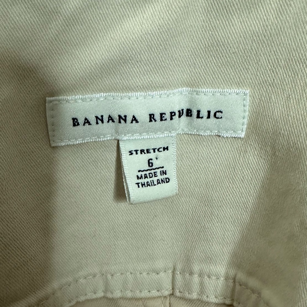 Banana Republic Cream Blazer with Notched Lapel and Tailored Fit size 6 - Picture 7 of 12